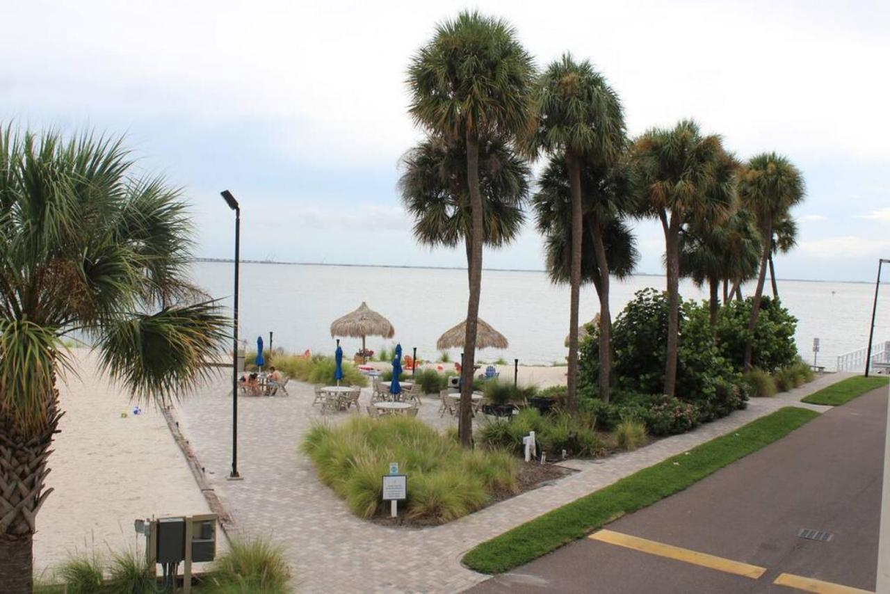Bay Views From Your Balcony Beach Resort تامبا المظهر الخارجي الصورة